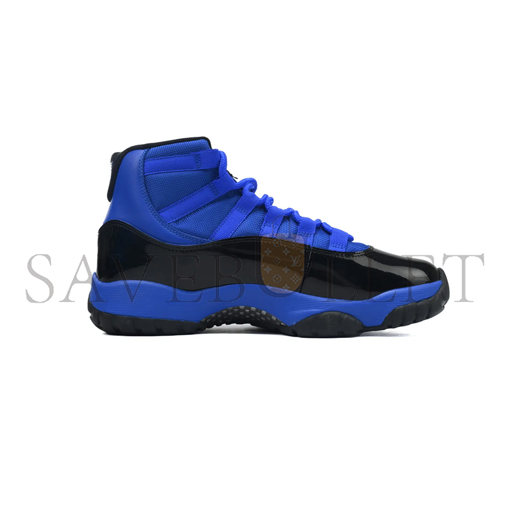 NIKE AIR JORDAN 11 CT8012-400