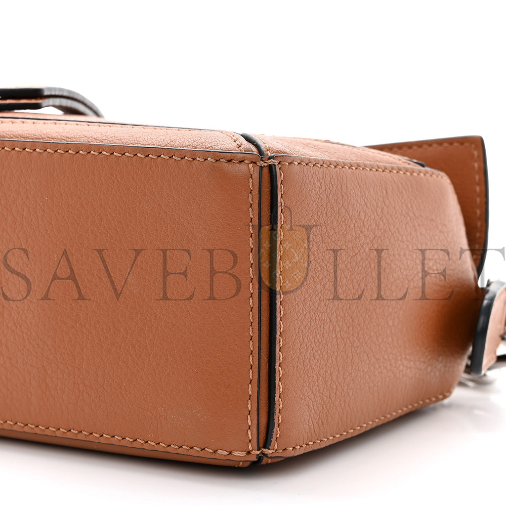 LOEWE CALFSKIN MINI PUZZLE BAG TAN (18*12.5*8cm)